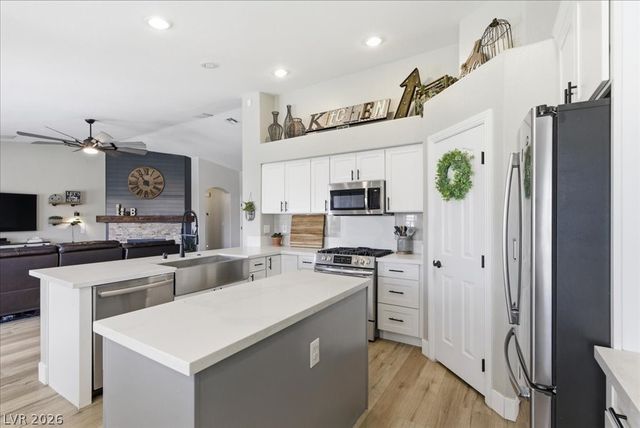 5848 Outraker Court, North Las Vegas, NV 89031