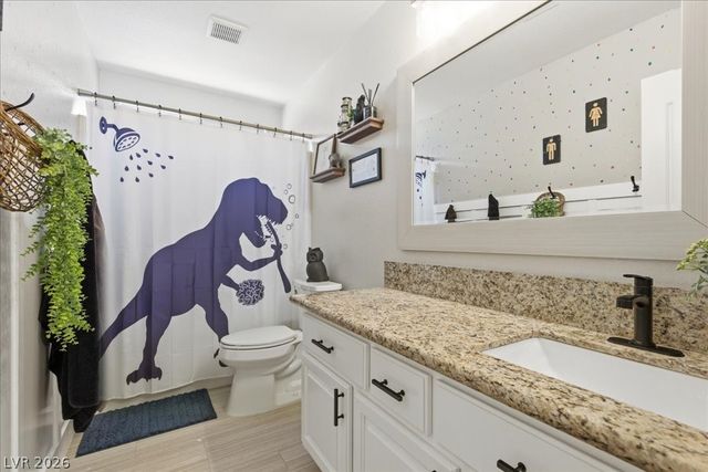 5848 Outraker Court, North Las Vegas, NV 89031