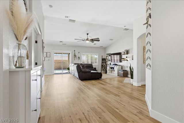 5848 Outraker Court, North Las Vegas, NV 89031