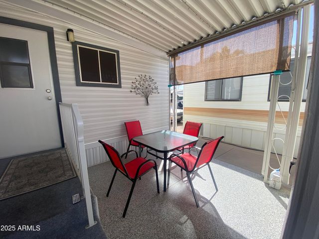 1478 W BLACKFOOT Avenue, Apache Junction, AZ 85119