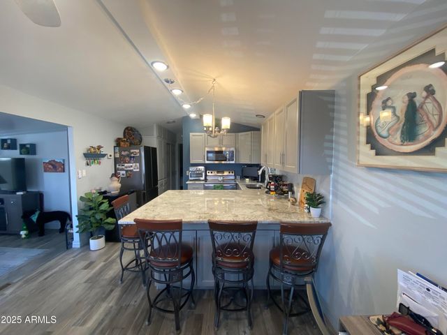 1478 W BLACKFOOT Avenue, Apache Junction, AZ 85119