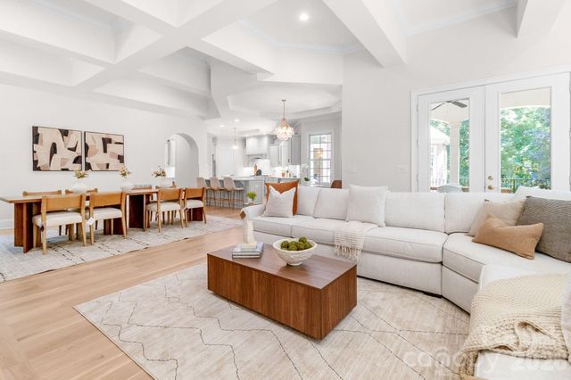 6052 Oxfordshire Road, Waxhaw, NC 28173