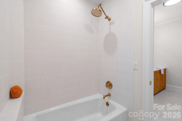 6052 Oxfordshire Road, Waxhaw, NC 28173