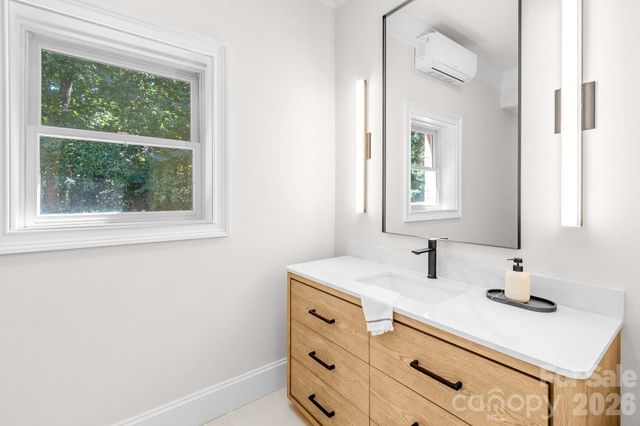 6052 Oxfordshire Road, Waxhaw, NC 28173