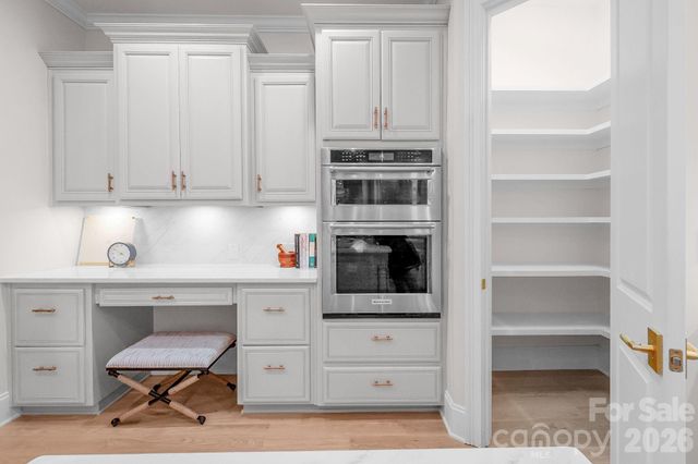 6052 Oxfordshire Road, Waxhaw, NC 28173
