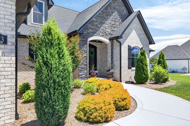 1933 Rivers Edge Dr, SE, Cookeville, TN 38506