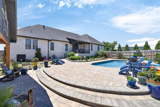 1933 Rivers Edge Dr, SE, Cookeville, TN 38506