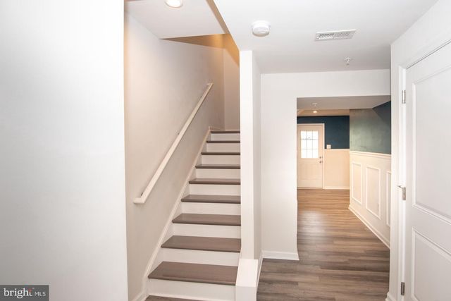 110 NELSON LN, Pottstown, PA 19464