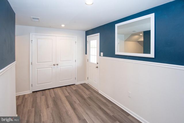 110 NELSON LN, Pottstown, PA 19464