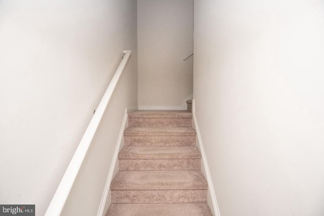 110 NELSON LN, Pottstown, PA 19464