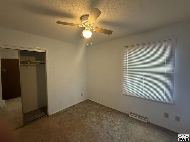 2528 E 10th St, Pueblo, CO 81008