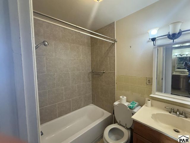 2528 E 10th St, Pueblo, CO 81008