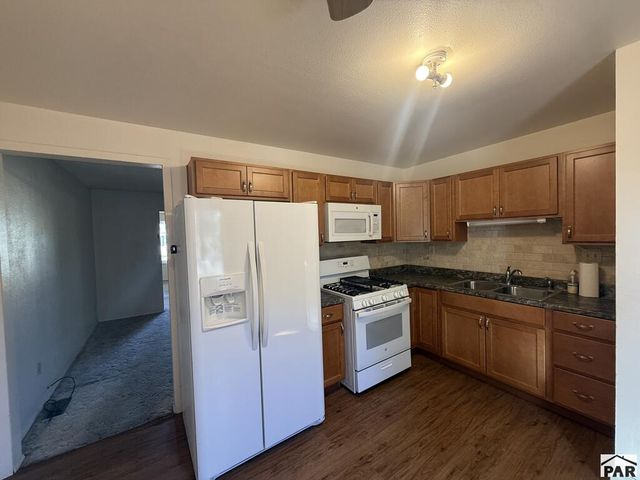 2528 E 10th St, Pueblo, CO 81008