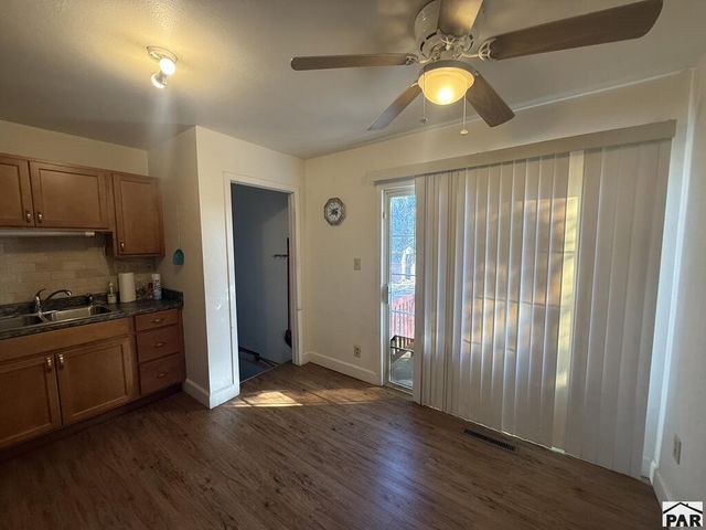 2528 E 10th St, Pueblo, CO 81008