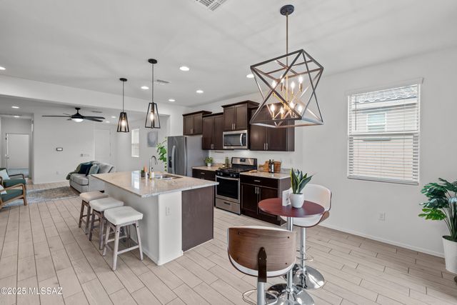 1016 W Calle Nicoya, Sahuarita, AZ 85629