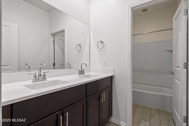 1016 W Calle Nicoya, Sahuarita, AZ 85629