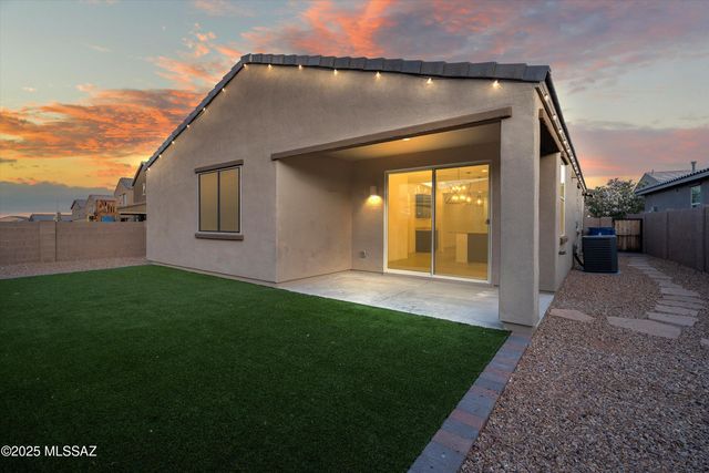 1016 W Calle Nicoya, Sahuarita, AZ 85629