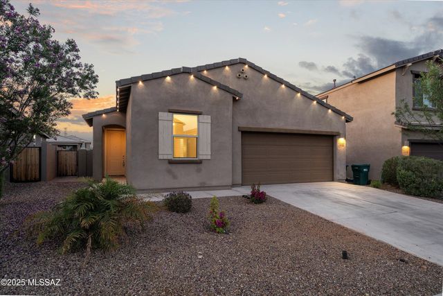 1016 W Calle Nicoya, Sahuarita, AZ 85629