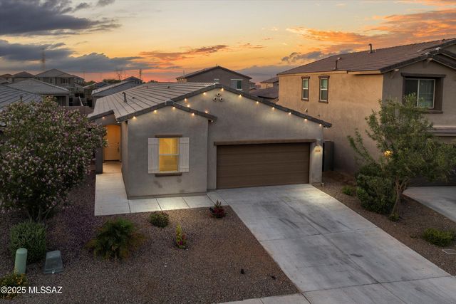 1016 W Calle Nicoya, Sahuarita, AZ 85629