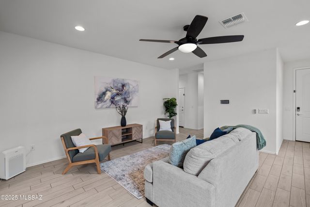 1016 W Calle Nicoya, Sahuarita, AZ 85629