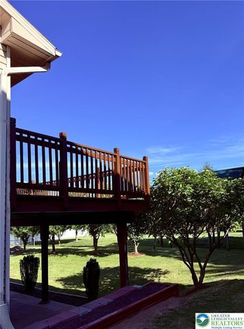 4232 Ammon Way, Whitehall Twp, PA 18052