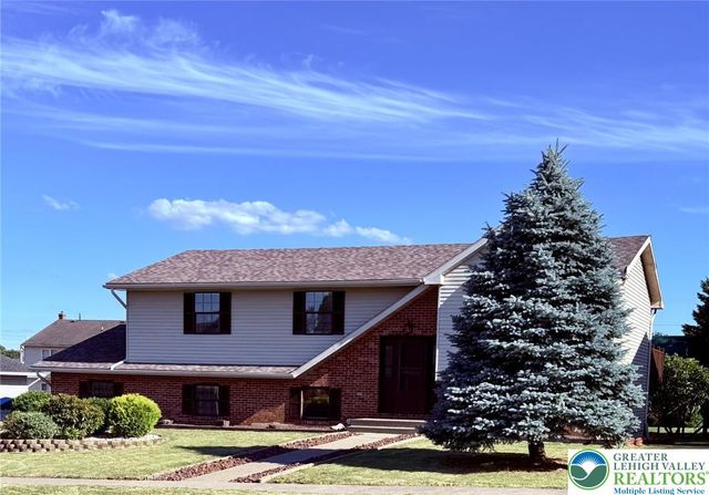 4232 Ammon Way, Whitehall Twp, PA 18052