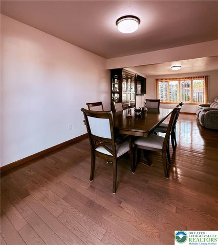 4232 Ammon Way, Whitehall Twp, PA 18052