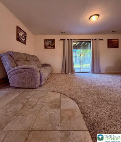 4232 Ammon Way, Whitehall Twp, PA 18052