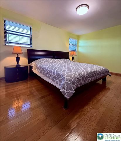 4232 Ammon Way, Whitehall Twp, PA 18052