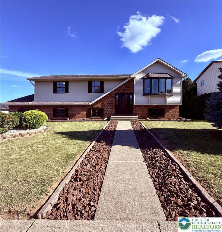 4232 Ammon Way, Whitehall Twp, PA 18052