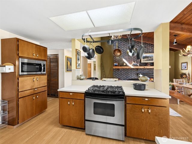 10410 260th Street E, Graham, WA 98338