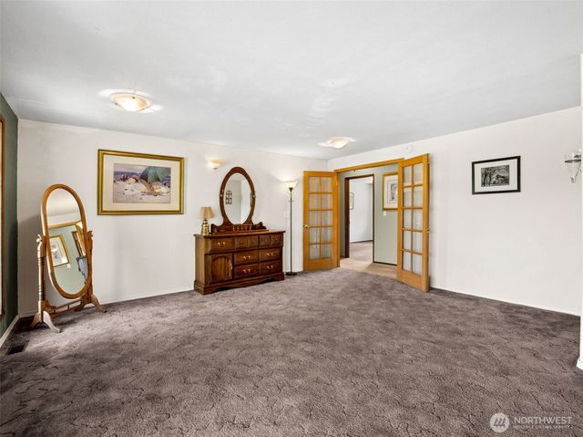 10410 260th Street E, Graham, WA 98338