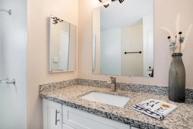 1145 E Barham, San Marcos, CA 92078