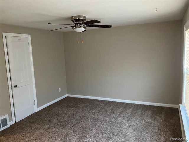 8560 Manor Street, Detroit, MI 48204