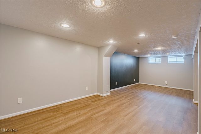 4005 W 213th Street, Fairview Park, OH 44126