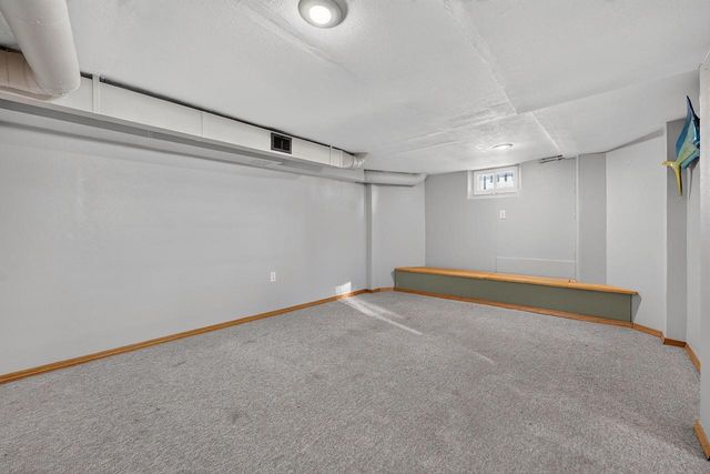 5532 N Lydell AVENUE, Whitefish Bay, WI 53217