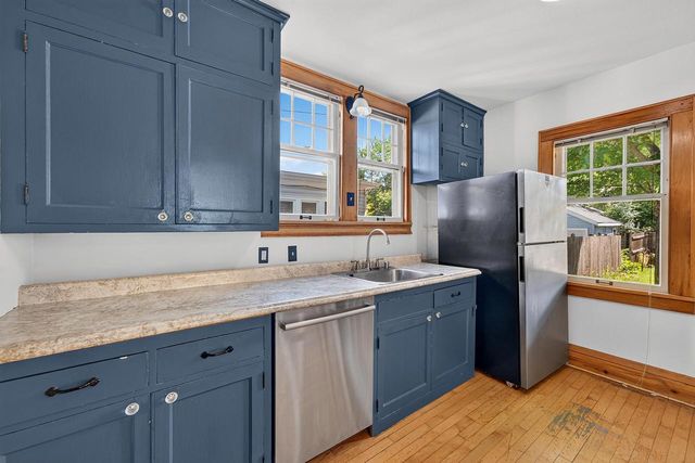 5532 N Lydell AVENUE, Whitefish Bay, WI 53217