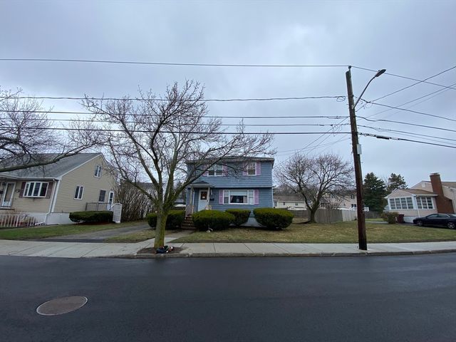113 Grover St, Everett, MA 02149