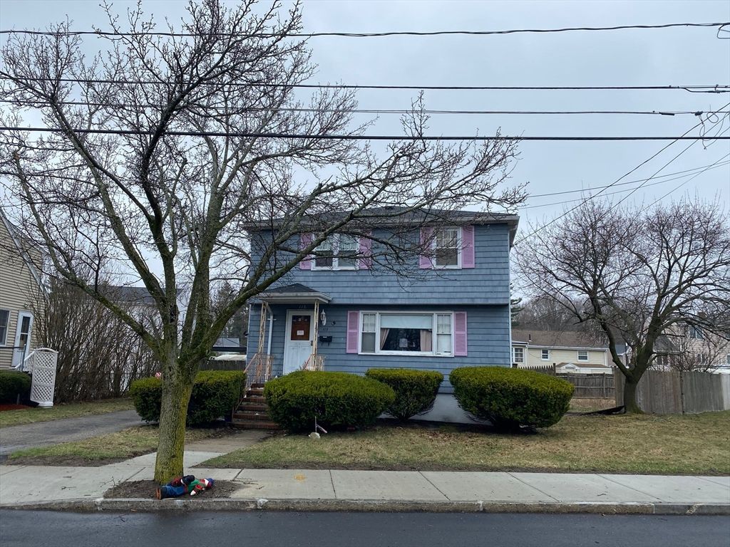 113 Grover St, Everett, MA 02149