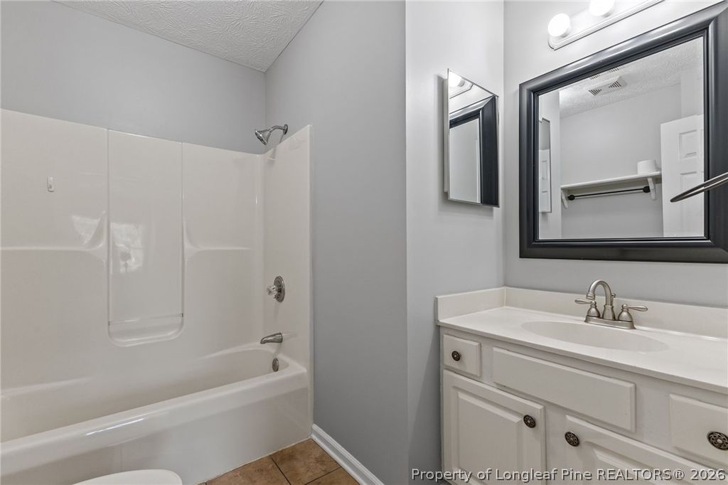 5372 Amberhill Court, Fayetteville, NC 28311 — photo 25