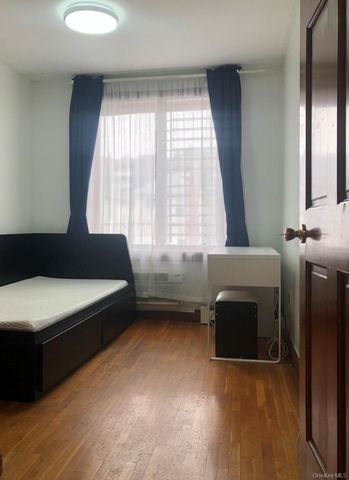 1549 W 3rd Street 2, Brooklyn, NY 11204