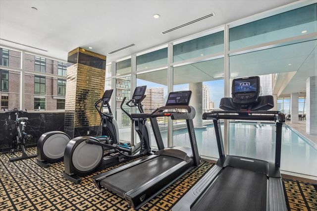 4521 San Felipe 1503, Houston, TX 77027