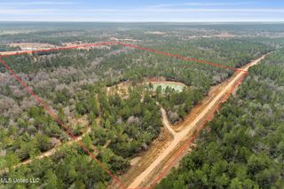 103 Trail Ridge Road, Perkinston, MS 39573