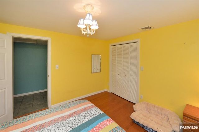 178 Franklin Street, Northvale, NJ 07647