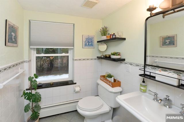 178 Franklin Street, Northvale, NJ 07647