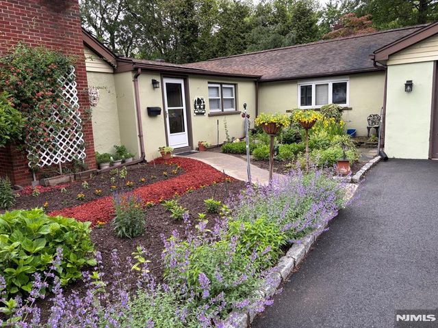 178 Franklin Street, Northvale, NJ 07647