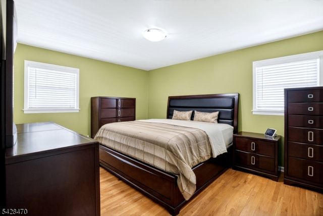 579 Grove St, Rahway City, NJ 07065