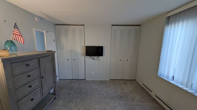 9128 W Terrace Drive 2D, Niles, IL 60714