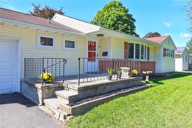 13 Edith Avenue, Saugerties, NY 12477