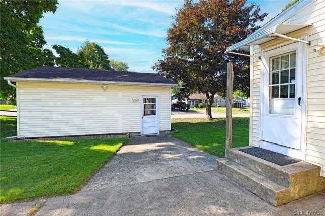 13 Edith Avenue, Saugerties, NY 12477